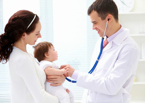 Trẻ em dưới 3 tuổi là giai đoạn phát triển mạnh mẽ nhưng cũng là lúc sức đề kháng non nớt nhất